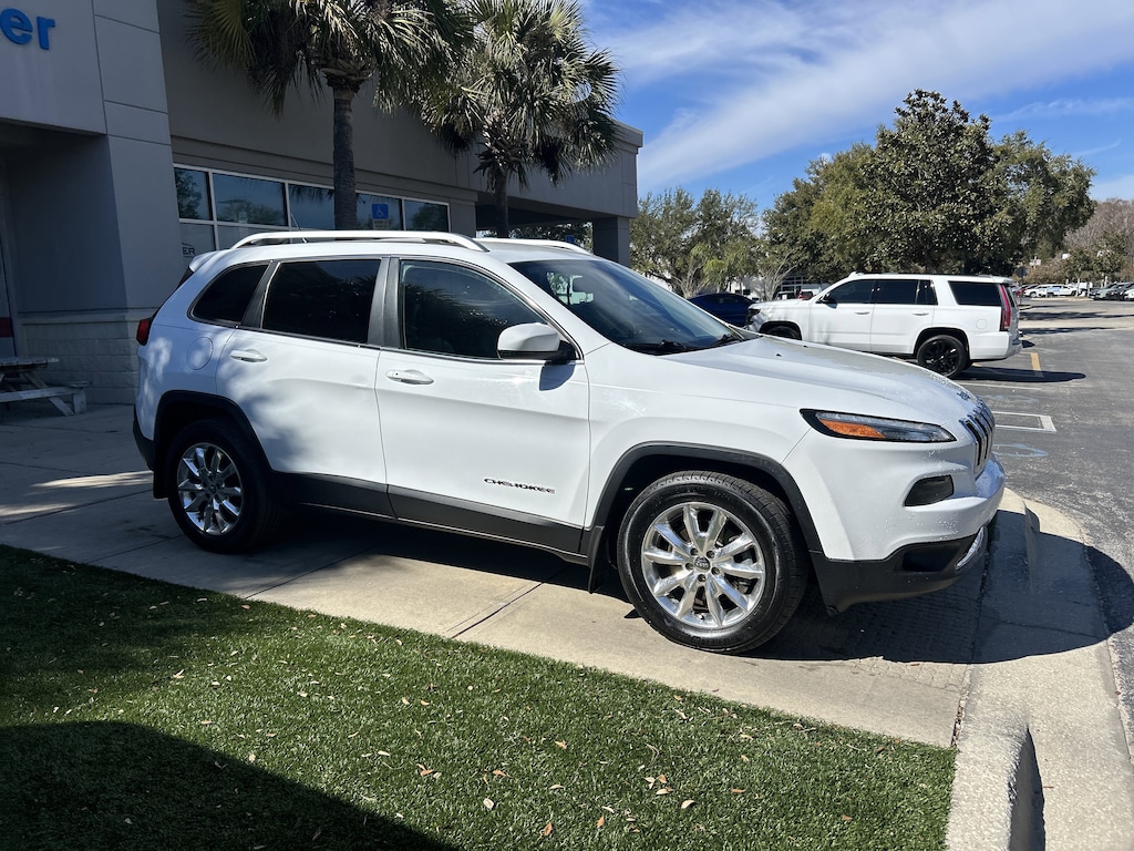 Used 2014 Jeep Cherokee Limited SUV