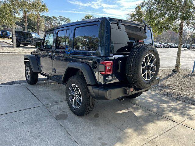2025 Jeep Wrangler Sport S photo 3