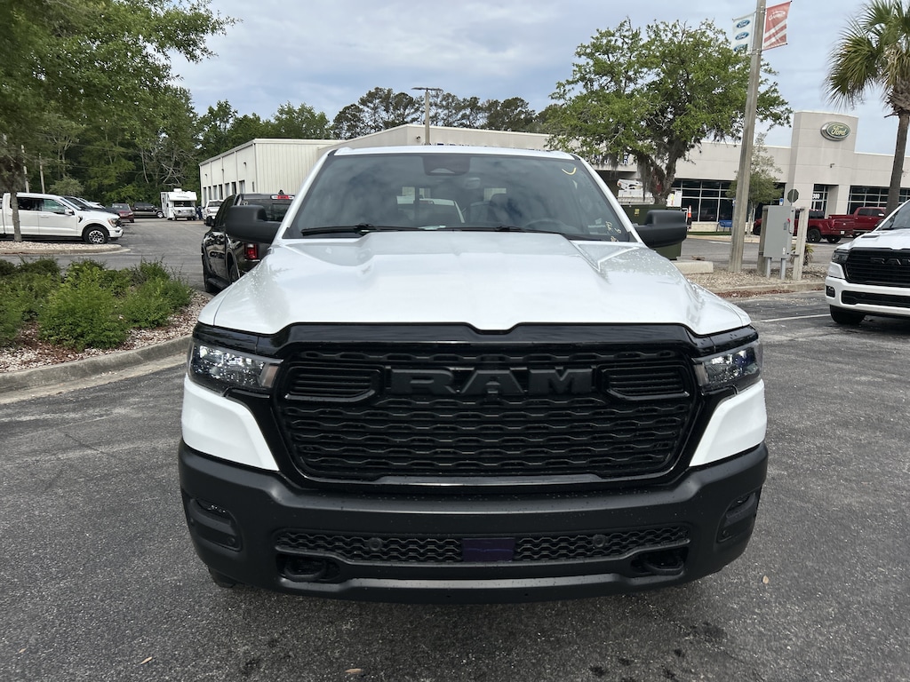 New 2026 Ram 1500 WARLOCK CREW CAB 4X4 5'7 BOX Pickup