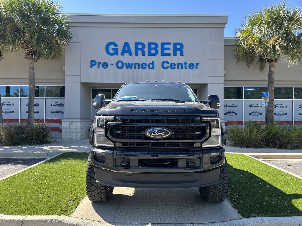 Used 2022 Ford F-250SD Lariat Truck Crew Cab
