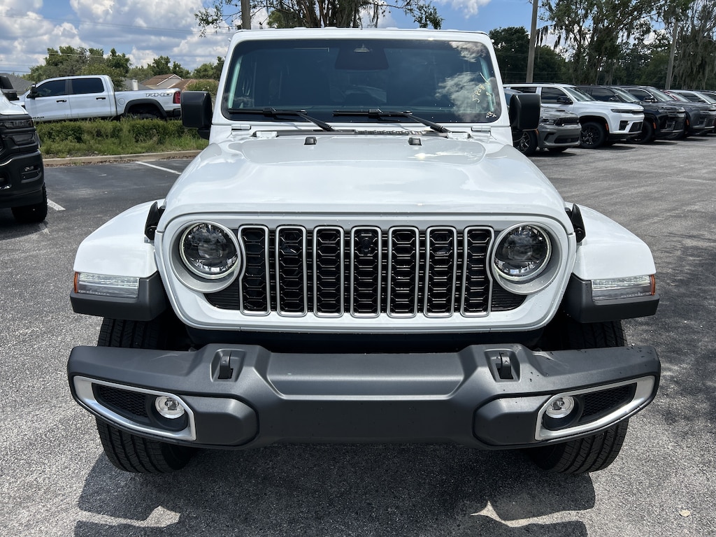 New 2026 Jeep Wrangler 4-DOOR SAHARA Sport Utility