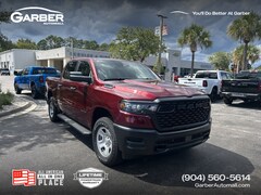 2025 Ram 1500 TRADESMAN CREW CAB 4X4 5'7 BOX Pickup