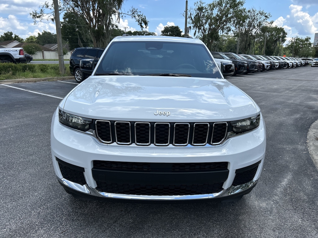 New 2026 Jeep Grand Cherokee L LAREDO 4X2 Sport Utility