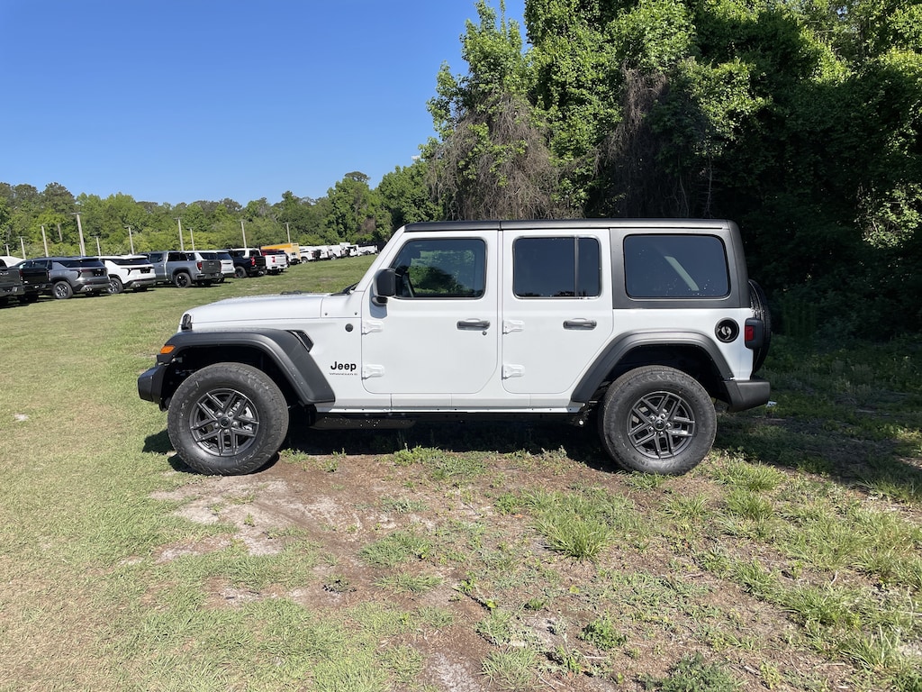 New 2026 Jeep Wrangler 4-DOOR SPORT Sport Utility