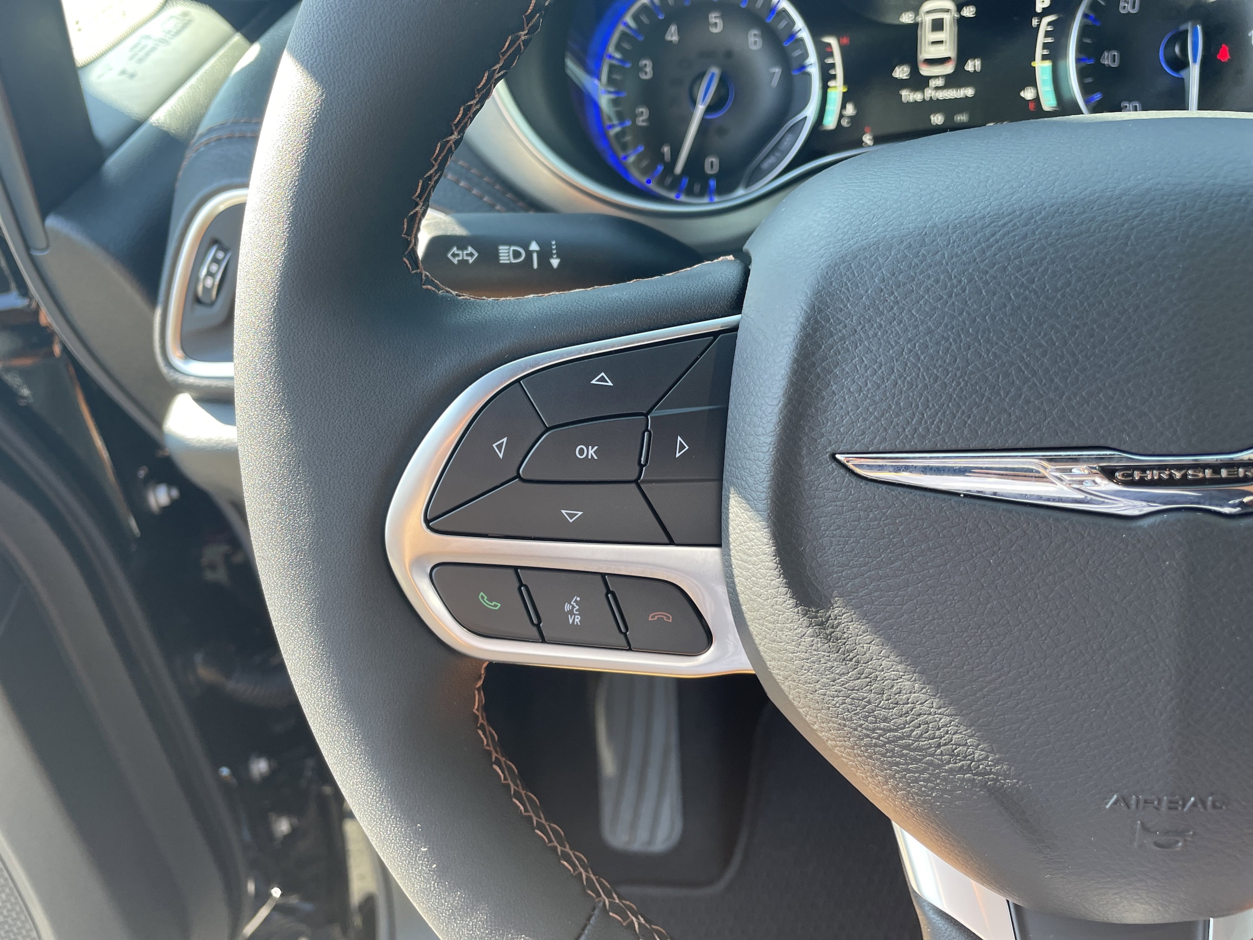 2026 Chrysler Pacifica Pinnacle - Photo 18