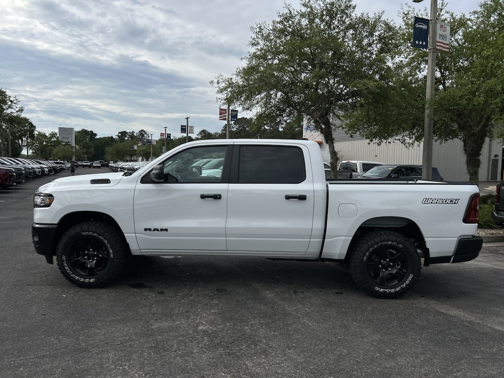 New 2026 Ram 1500 WARLOCK CREW CAB 4X4 5'7 BOX Pickup