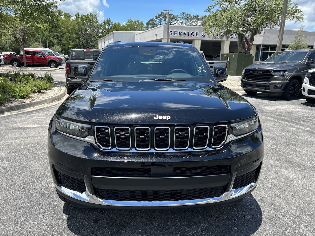 New 2026 Jeep Grand Cherokee L LAREDO X 4X2 Sport Utility