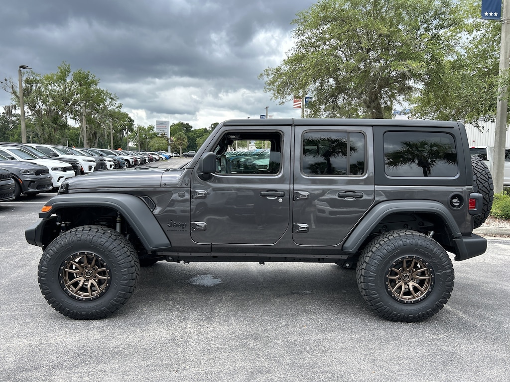 New 2026 Jeep Wrangler 4-DOOR SPORT Sport Utility