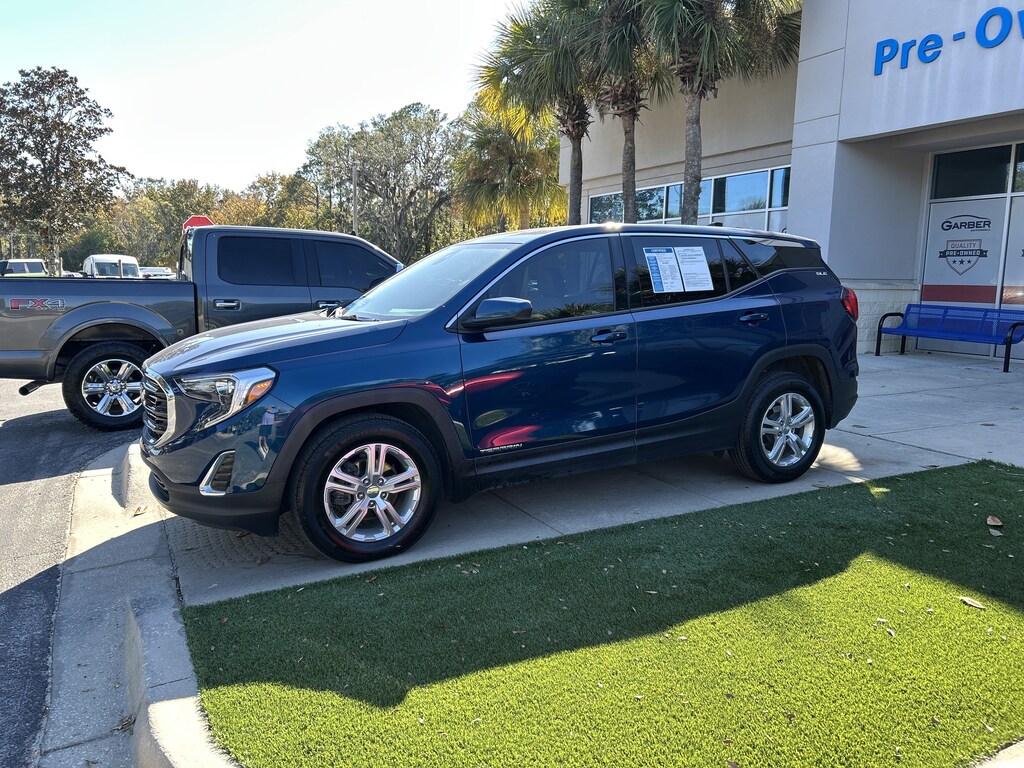 Used 2020 GMC Terrain SLE SUV