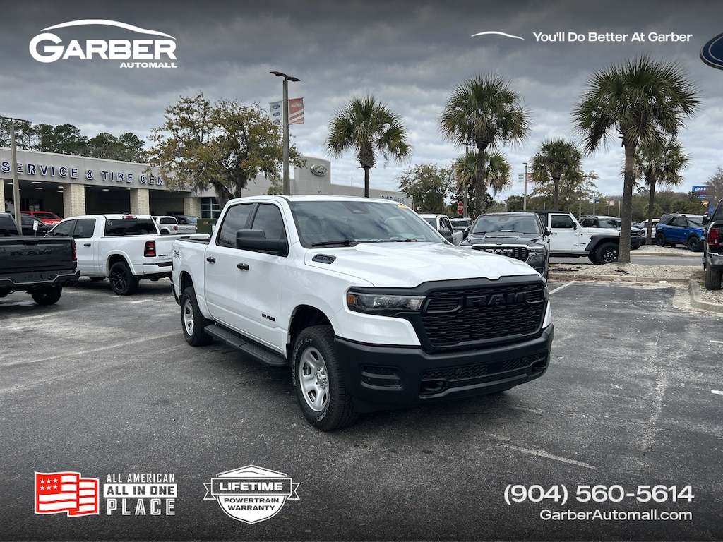 New 2025 Ram 1500 TRADESMAN CREW CAB 4X4 5'7 BOX Pickup