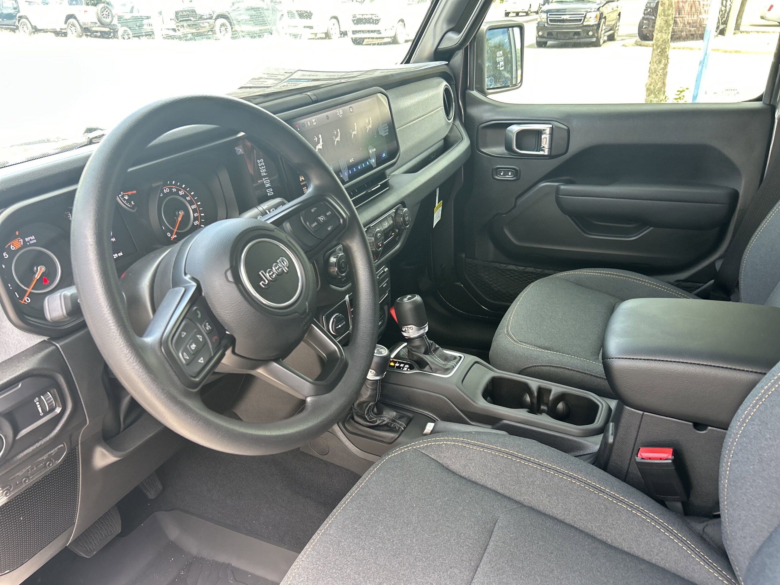 2025 Jeep Wrangler 4-Door Sport - Photo 13