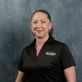 Staff member Shannon Cox from ID_7cb8de119c28