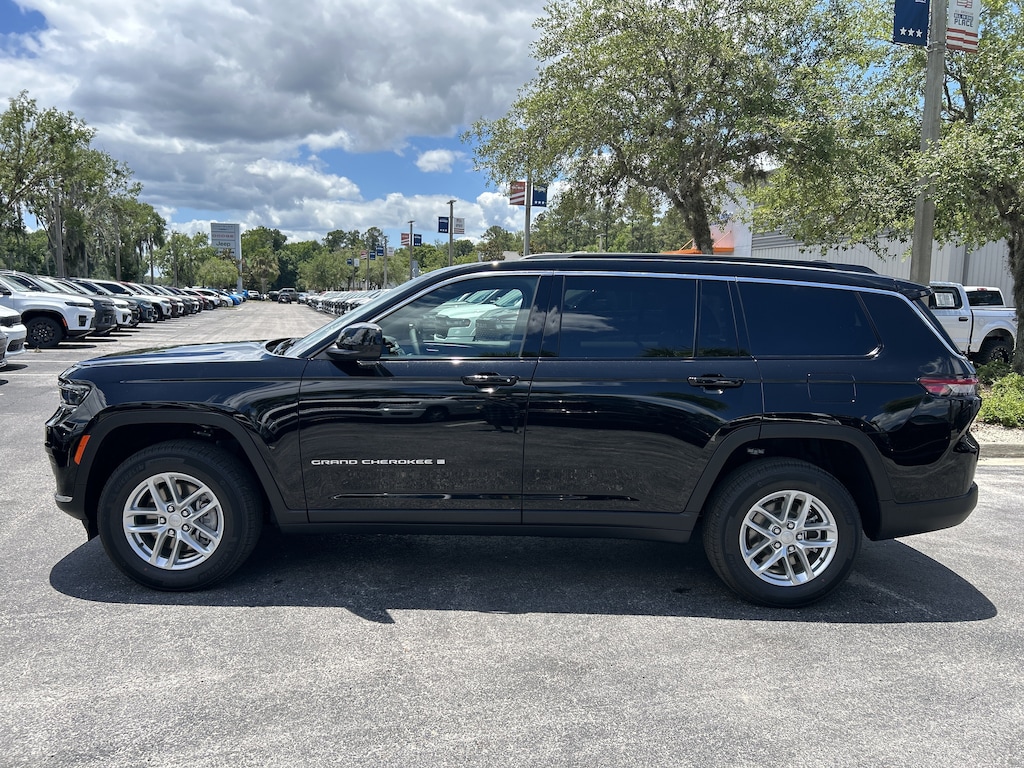 New 2026 Jeep Grand Cherokee L LAREDO X 4X2 Sport Utility
