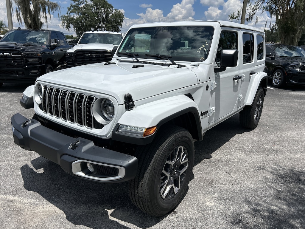 New 2026 Jeep Wrangler 4-DOOR SAHARA Sport Utility