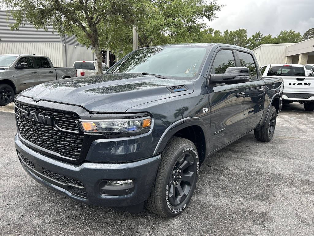 New 2026 Ram 1500 BIG HORN CREW CAB 4X4 5'7 BOX Pickup