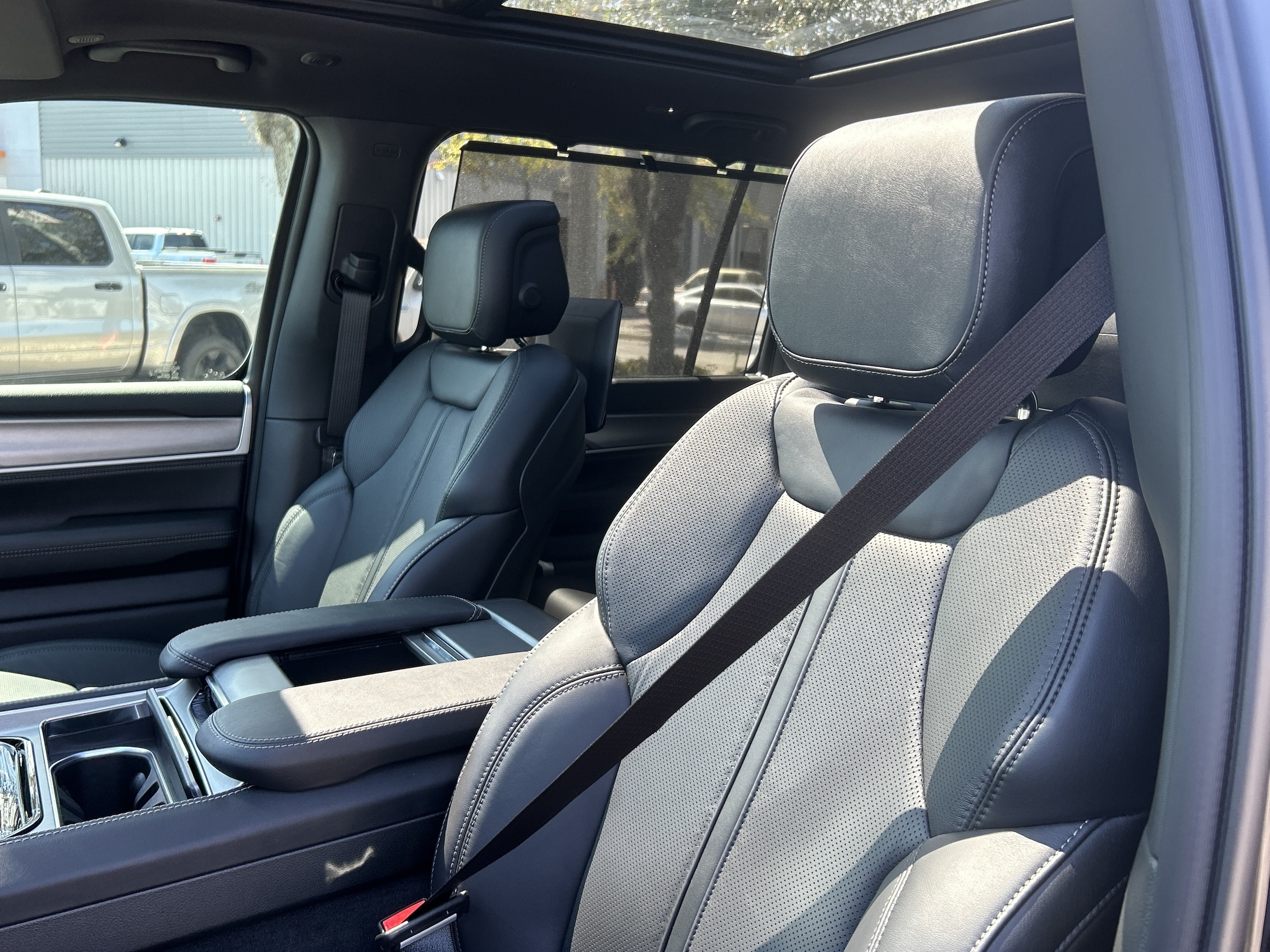 2026 Jeep Grand Wagoneer Limited Reserve - Photo 13