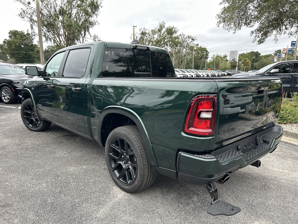 New 2027 Ram 1500 LARAMIE CREW CAB 4X4 5'7 BOX Pickup