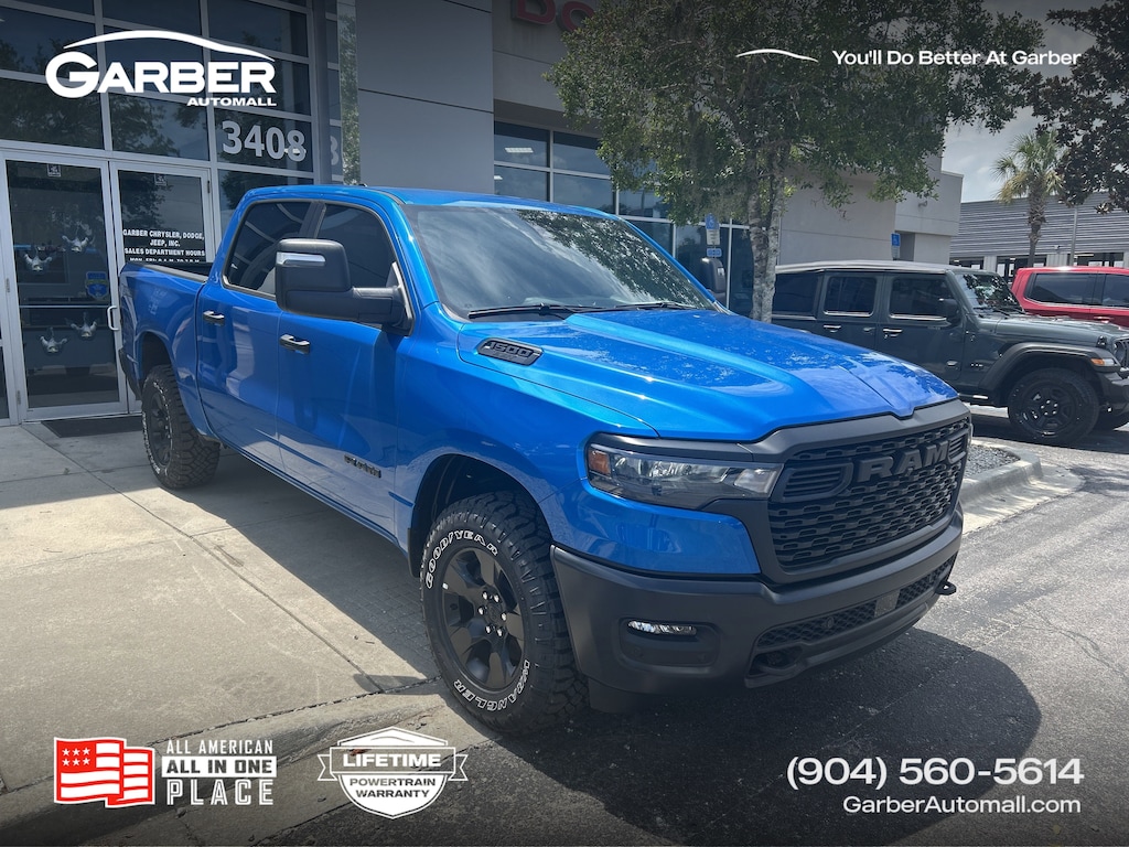 New 2025 Ram 1500 WARLOCK CREW CAB 4X4 5'7 BOX Pickup