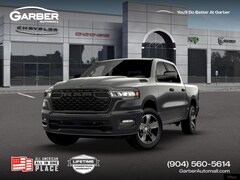 2026 Ram 1500 EXPRESS CREW CAB 4X2 5'7 BOX Pickup