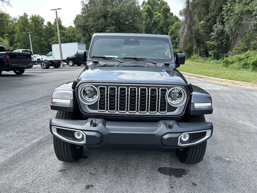 New 2026 Jeep Wrangler 4-DOOR SAHARA Sport Utility