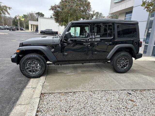 2025 Jeep Wrangler Sport S photo 4