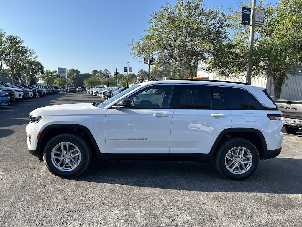New 2026 Jeep Grand Cherokee LAREDO X 4X2 Sport Utility