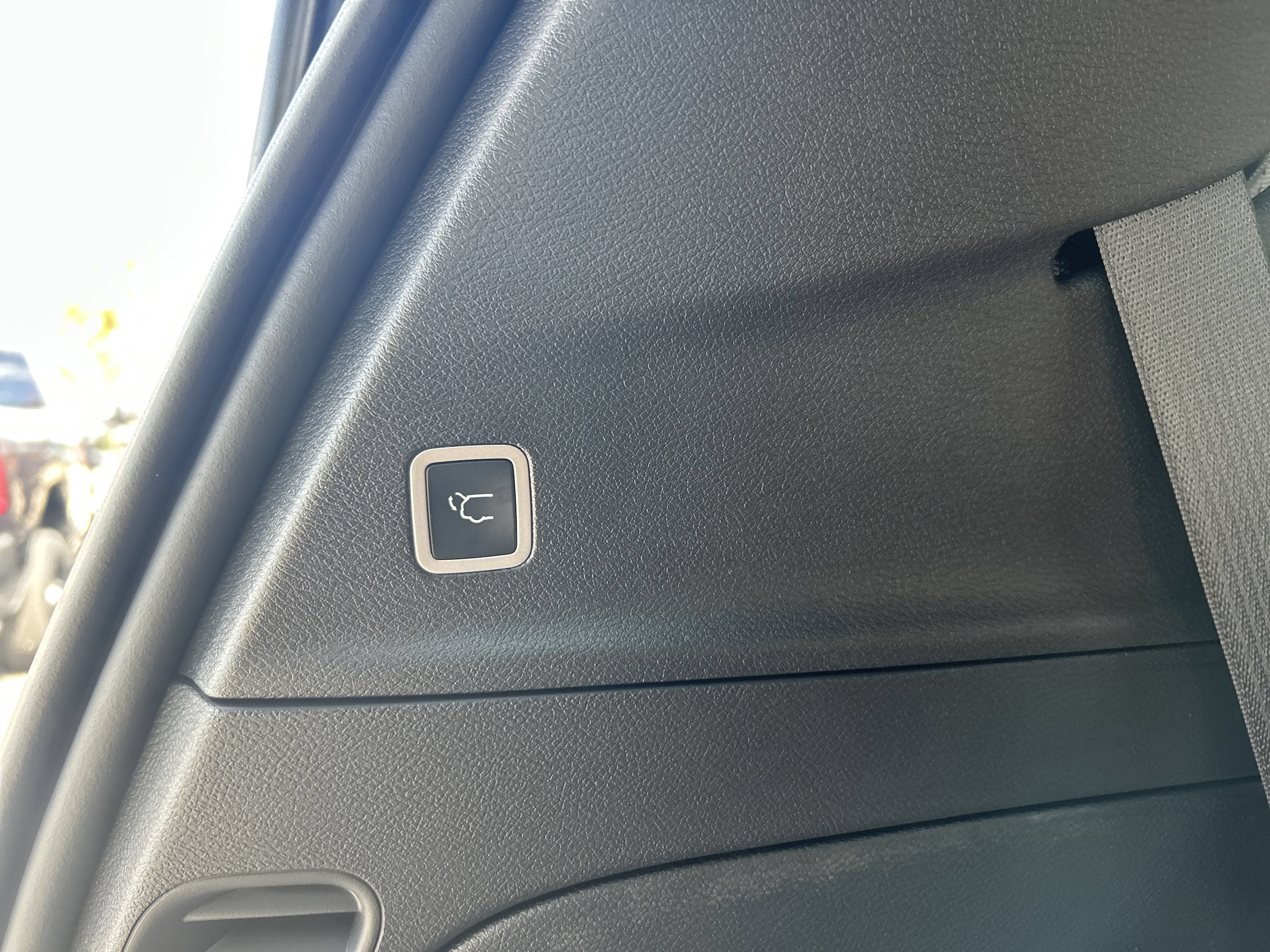 2026 Chrysler Pacifica Pinnacle - Photo 9