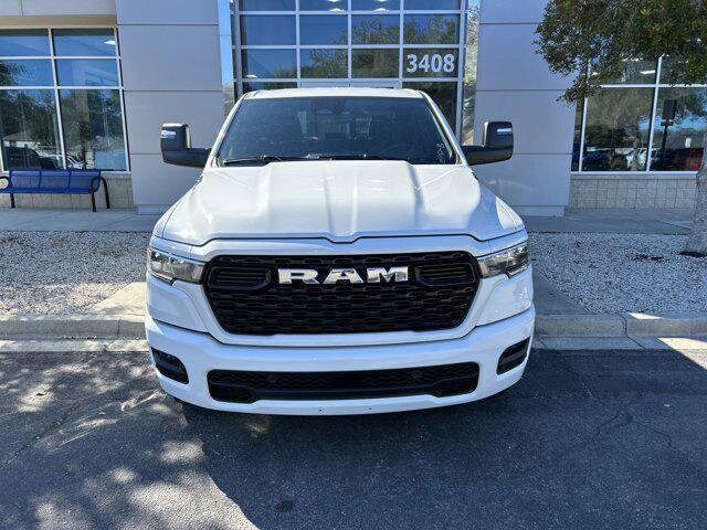 2025 Ram 1500 Big Horn photo 4