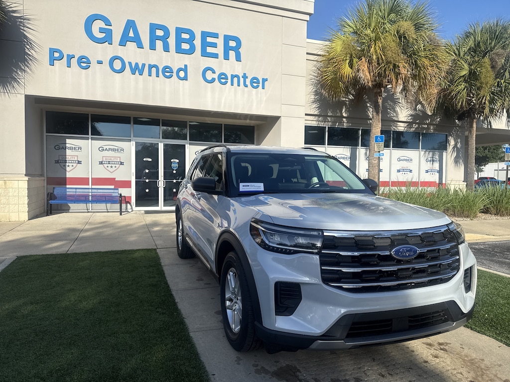 Used 2025 Ford Explorer Active SUV
