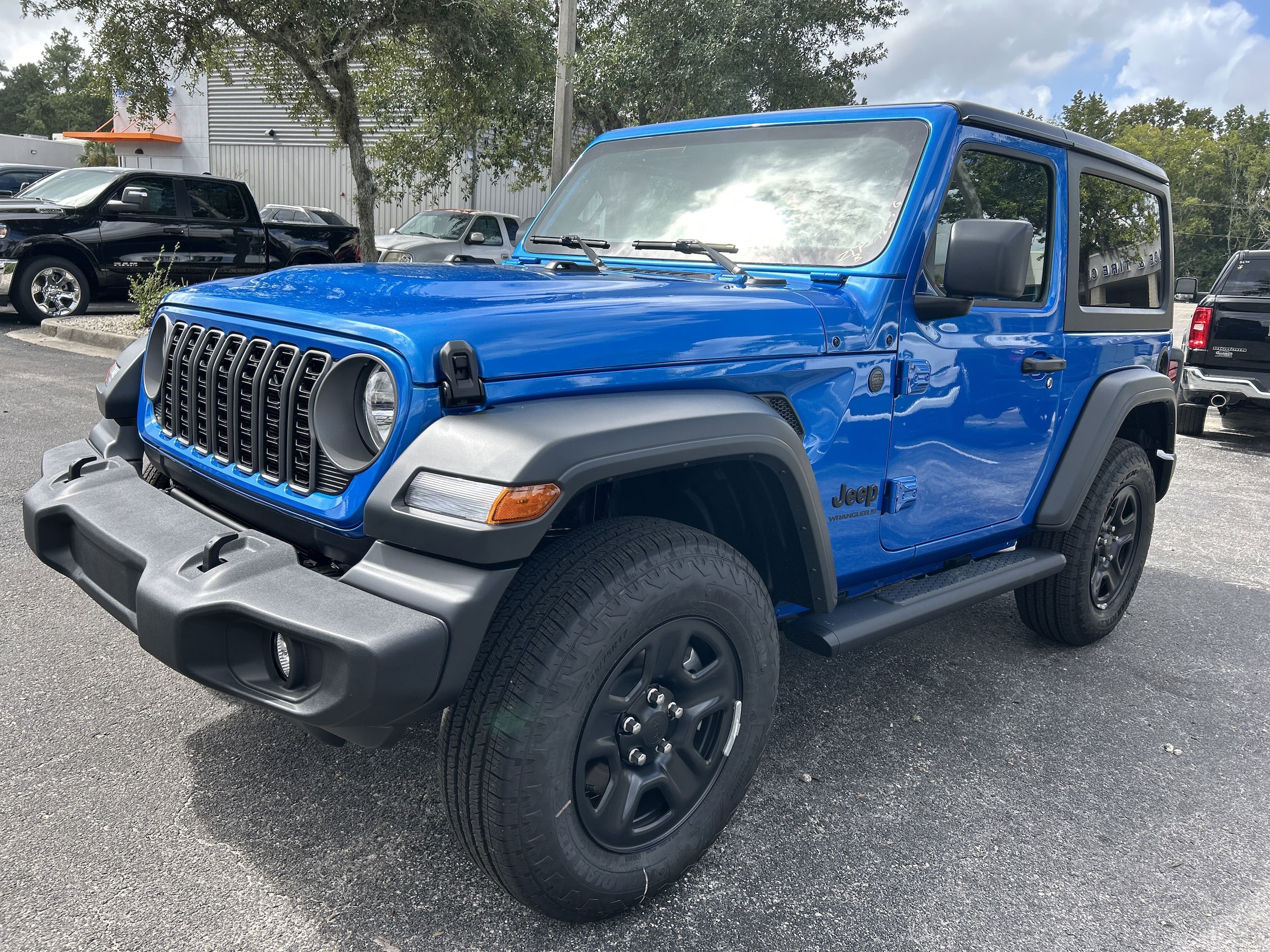 2026 Jeep Wrangler 2-Door Sport - Photo 3