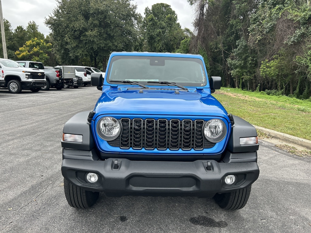 New 2025 Jeep Wrangler 4-DOOR SPORT S Sport Utility