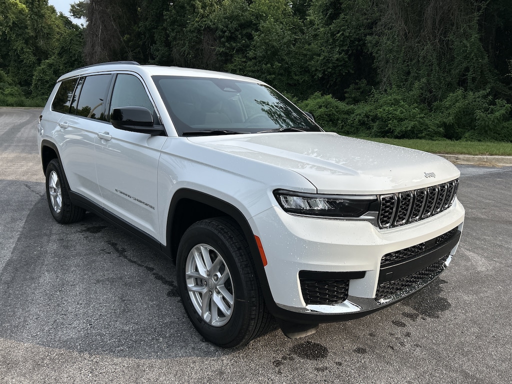 New 2026 Jeep Grand Cherokee L LAREDO 4X2 Sport Utility