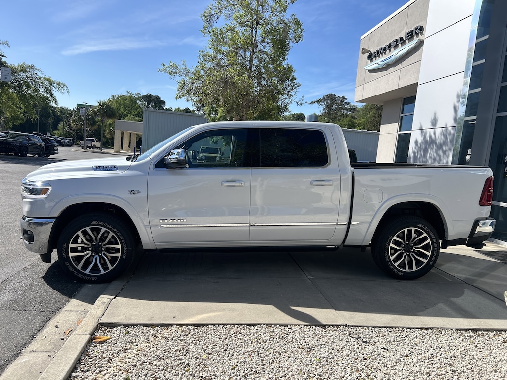 New 2026 Ram 1500 LIMITED CREW CAB 4X4 5'7 BOX Pickup