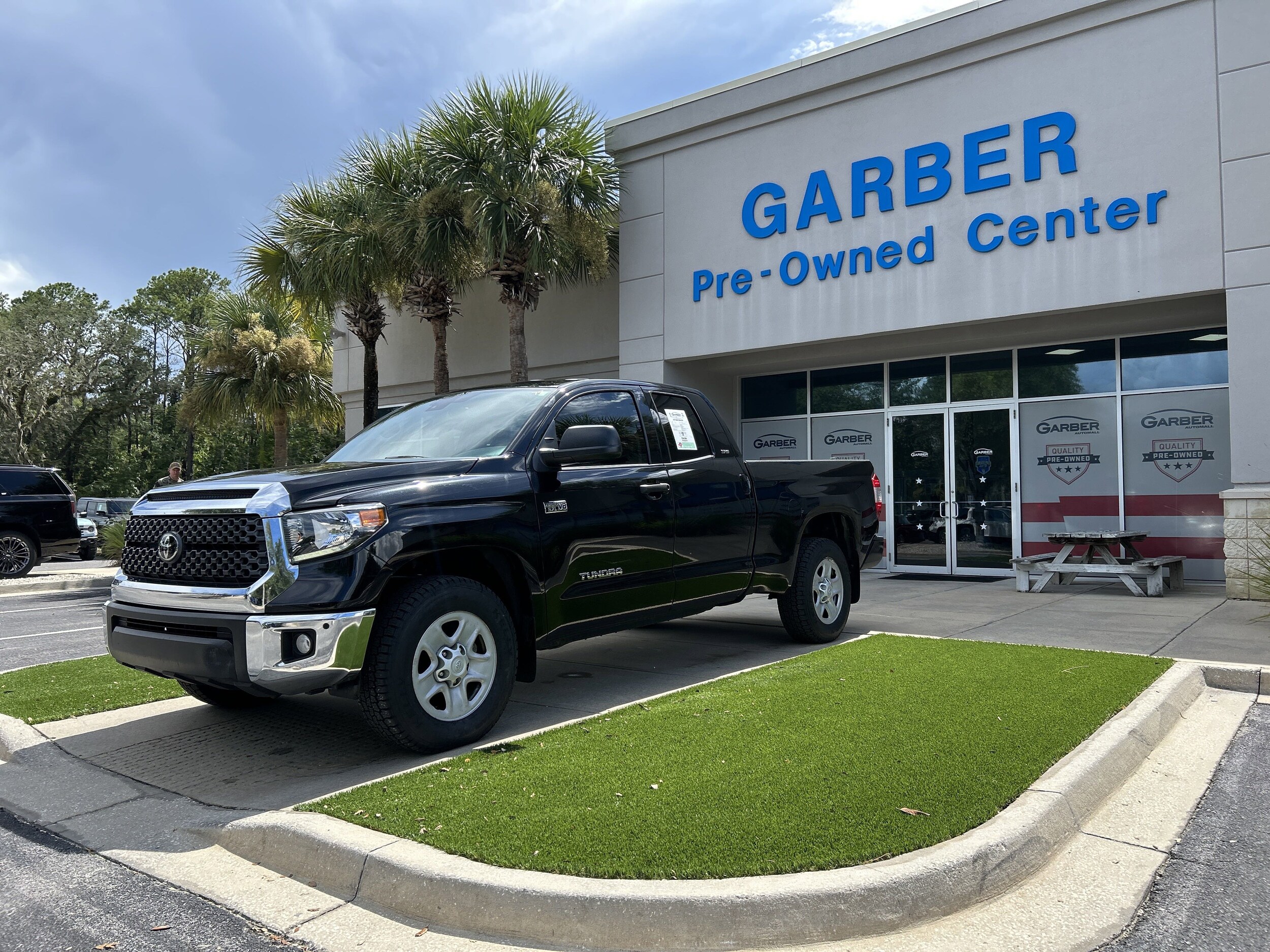2021 Toyota Tundra SR5 Grade photo 2