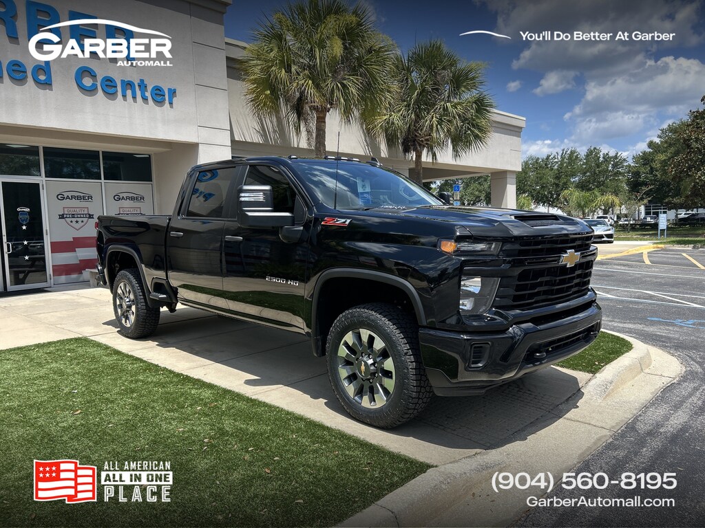 Used 2025 Chevrolet Silverado 2500HD Custom Truck Crew Cab