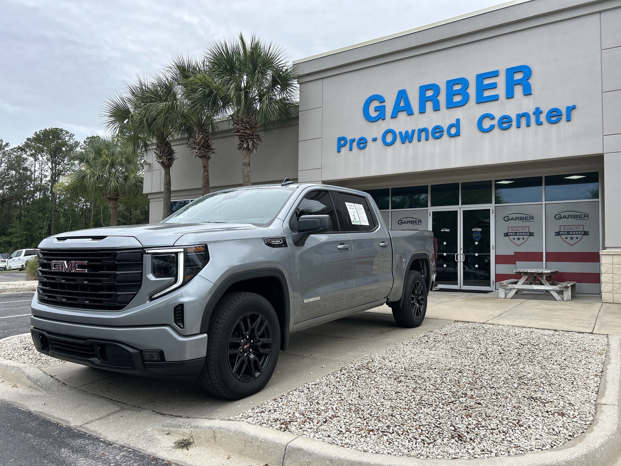 2025 Gmc Sierra 1500 Elevation photo 3