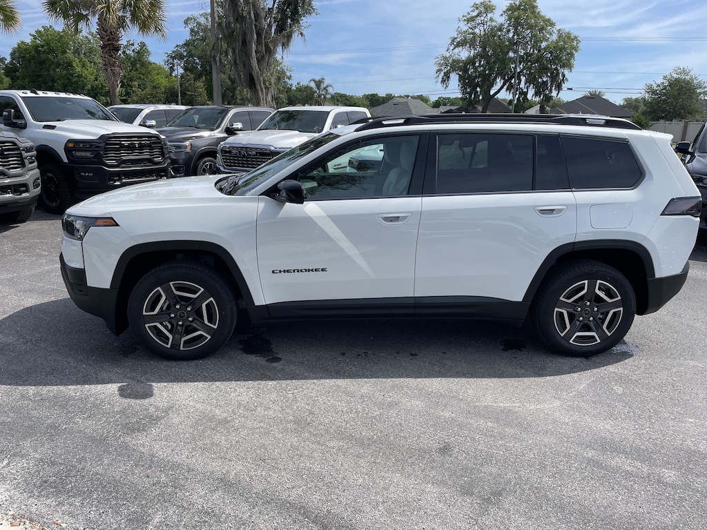 New 2026 Jeep Cherokee LAREDO 4X4 Sport Utility