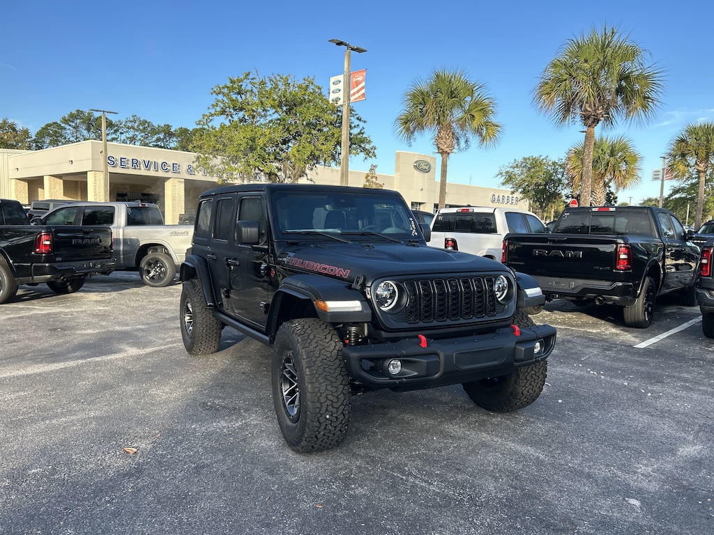 New 2025 Jeep Wrangler 4-DOOR RUBICON X Sport Utility