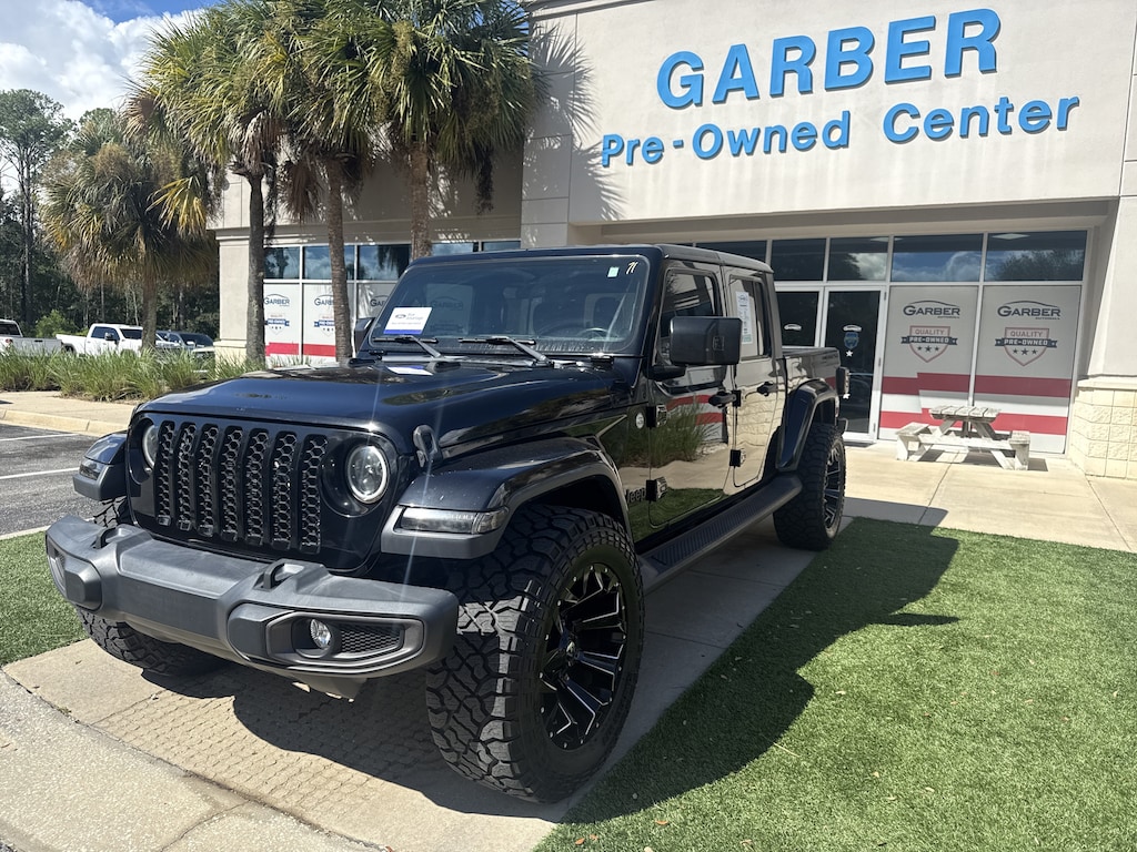 Used 2021 Jeep Gladiator Sport Truck Crew Cab