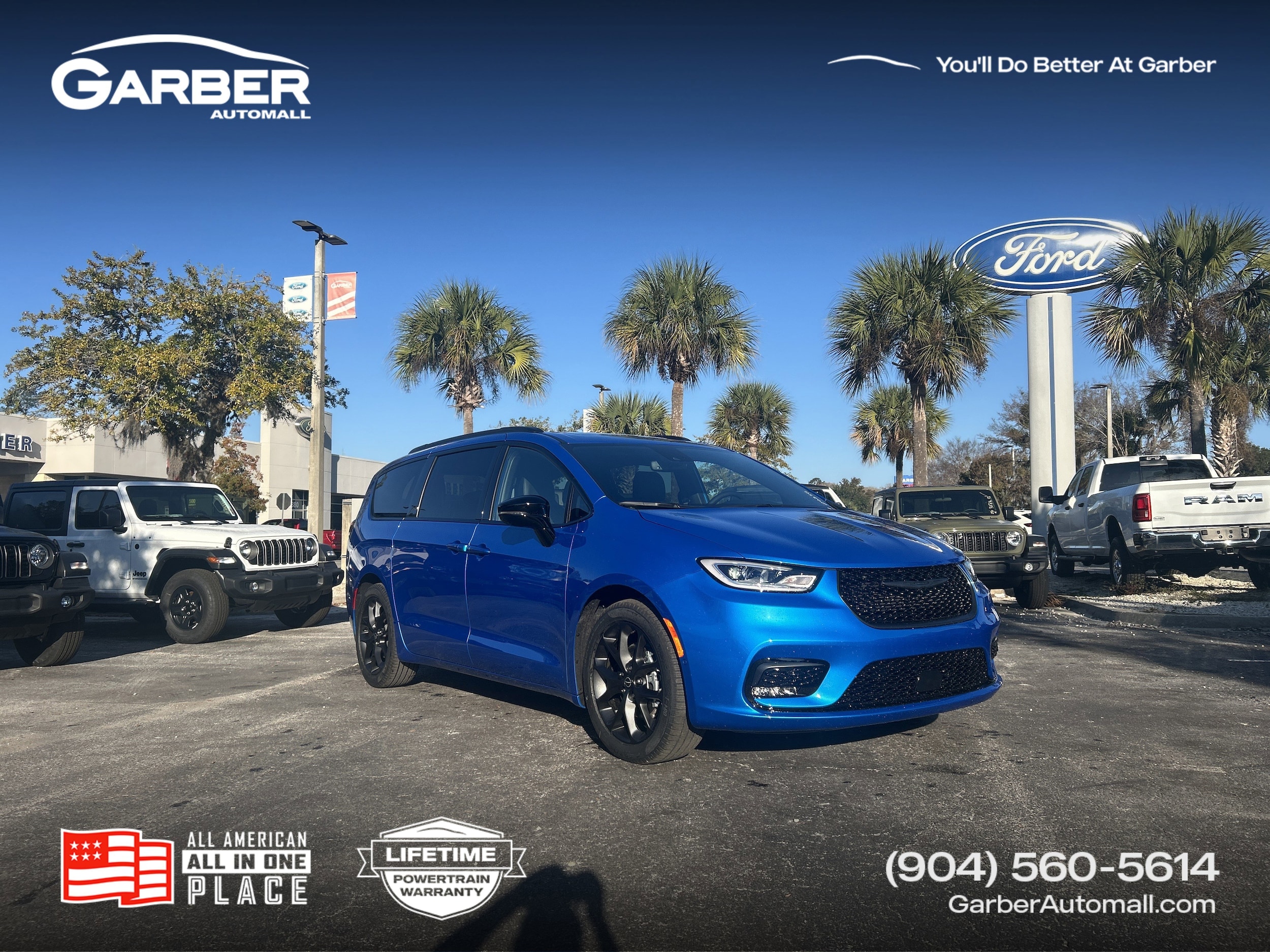 2026 Chrysler Pacifica Limited's photo