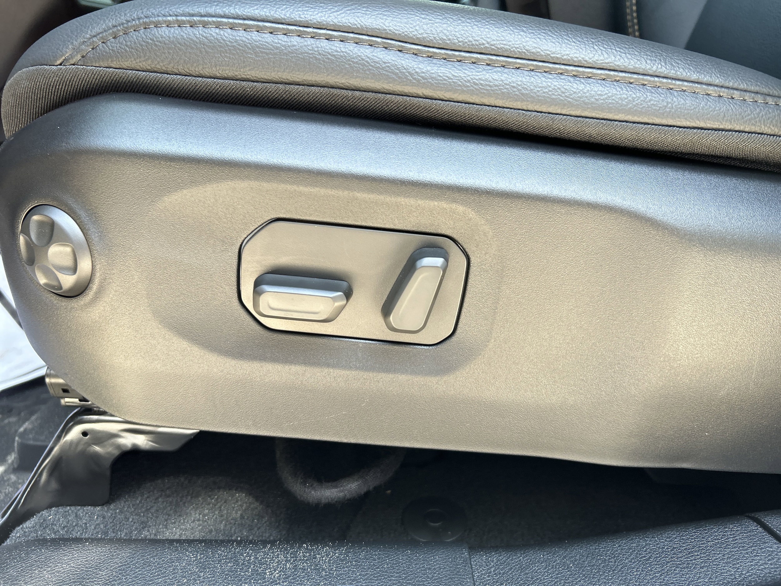 2025 Jeep Wrangler 4-Door Sahara - Photo 10