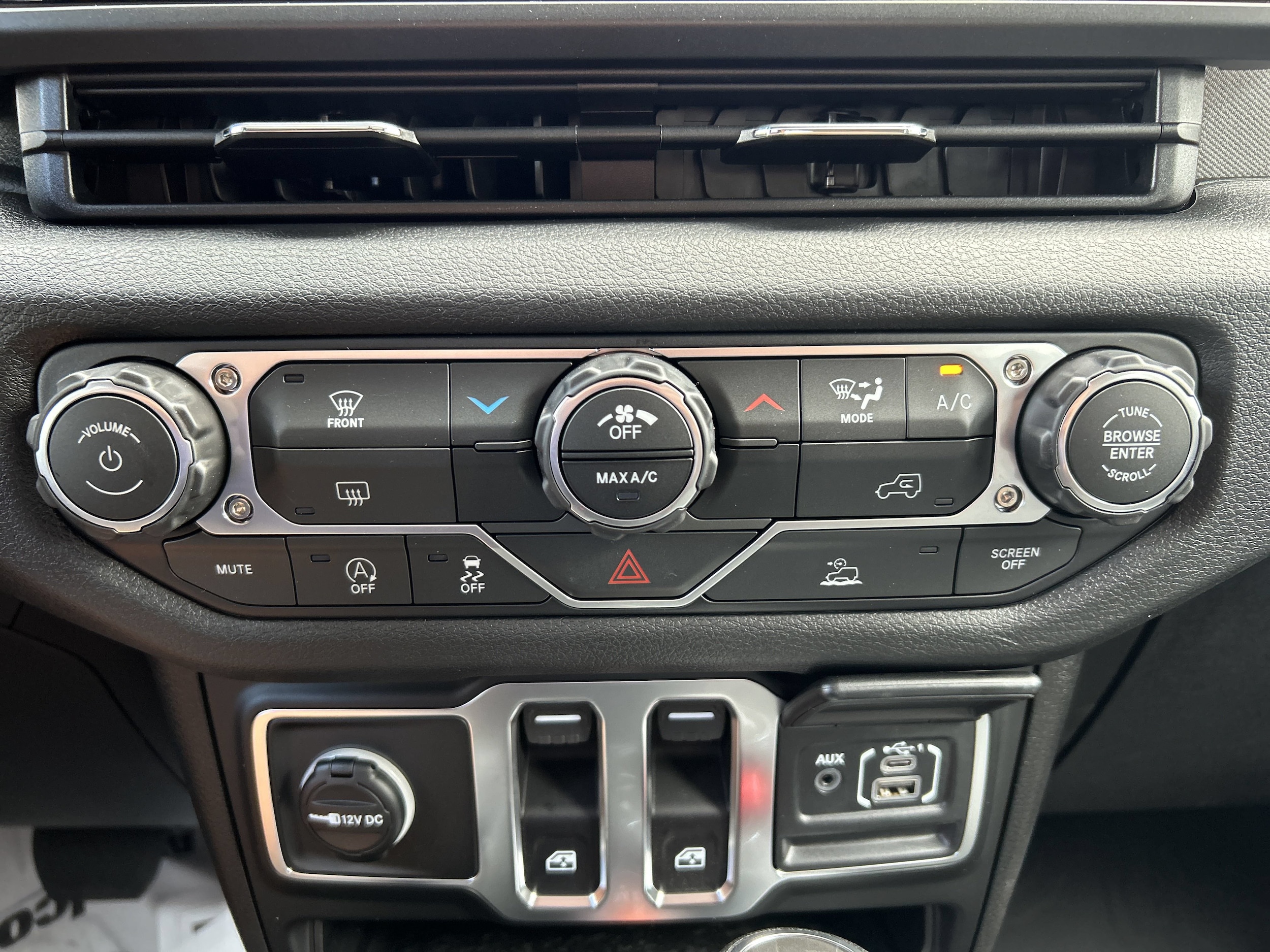 2026 Jeep Wrangler 2-Door Sport - Photo 24