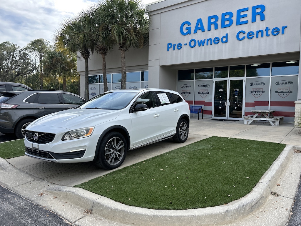 Used 2017 Volvo V60 Cross Country T5 Wagon