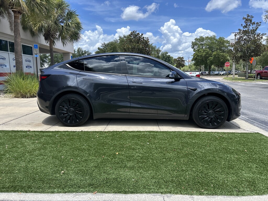 Used 2024 Tesla Model Y Long Range SUV