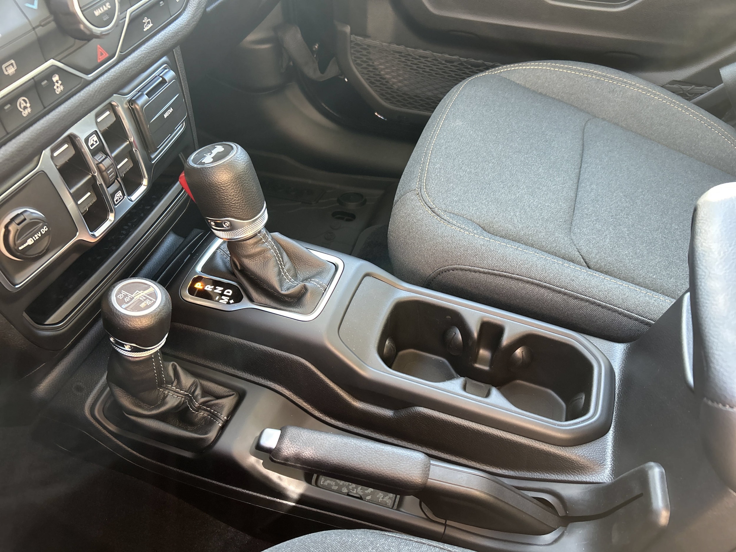 2026 Jeep Wrangler 4-Door Sport - Photo 19