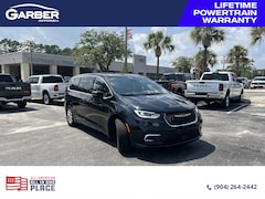2025 Chrysler Pacifica SELECT Passenger Van