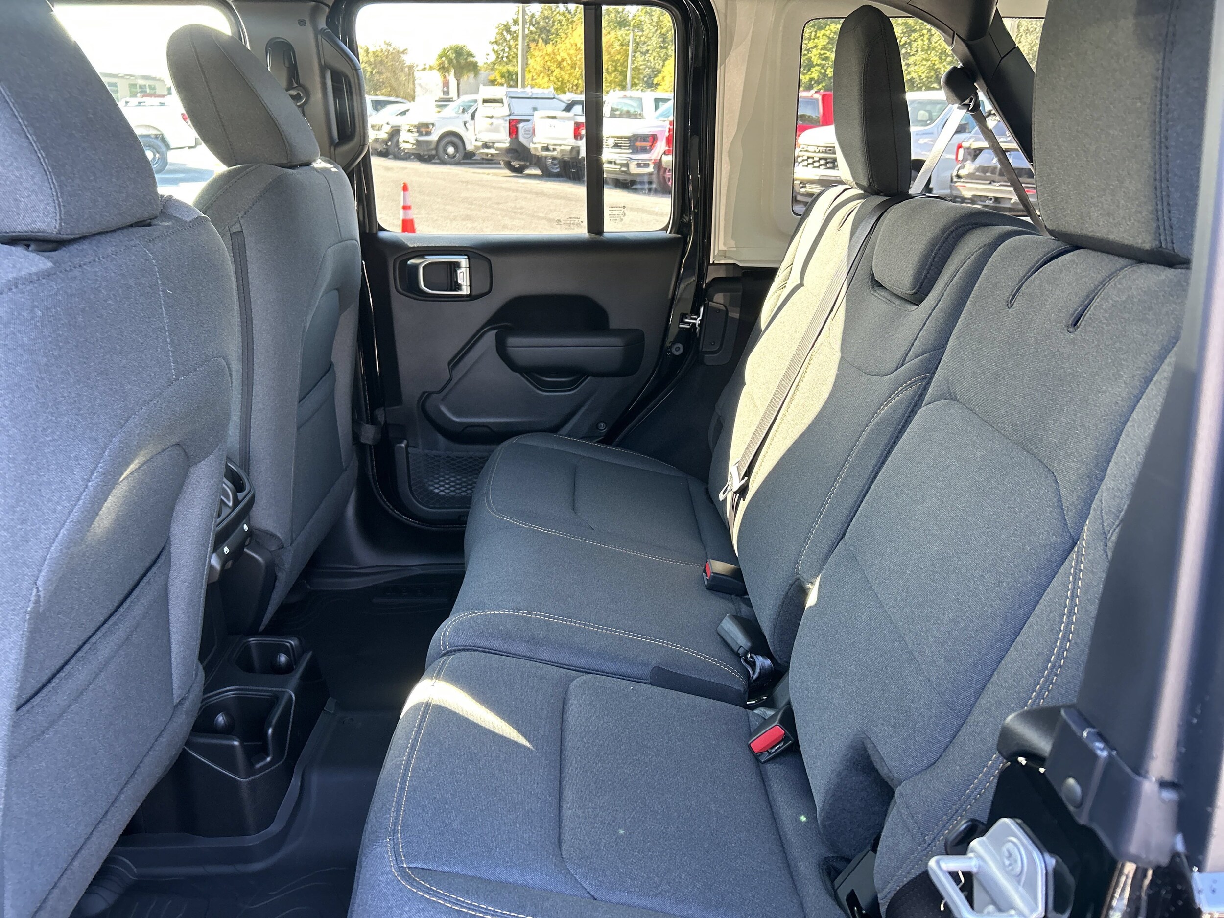 2026 Jeep Wrangler 4-Door Sport - Photo 28