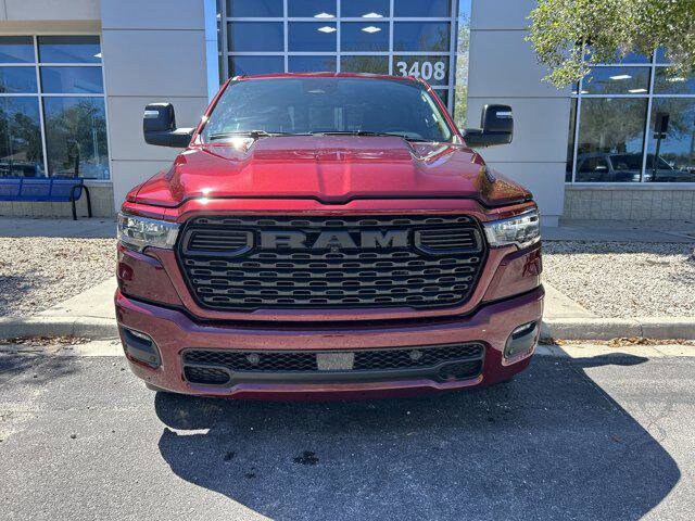 2025 Ram 1500 Tradesman photo 4