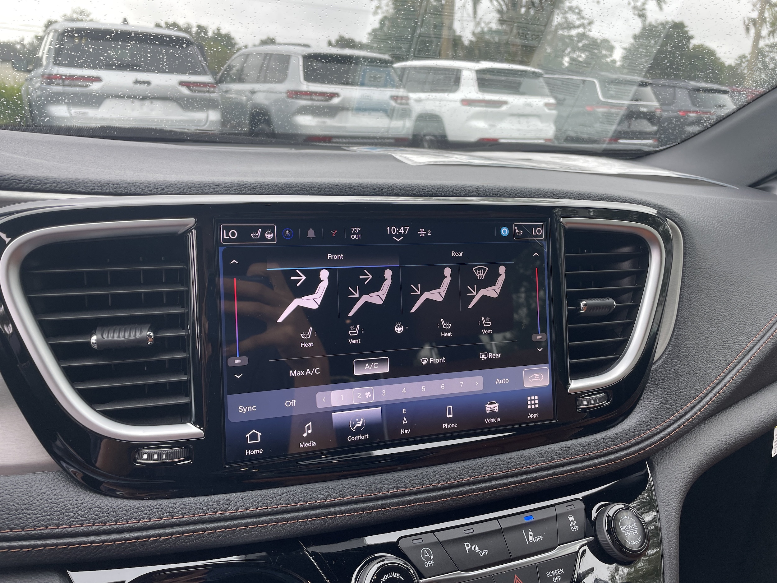 2026 Chrysler Pacifica Pinnacle - Photo 23