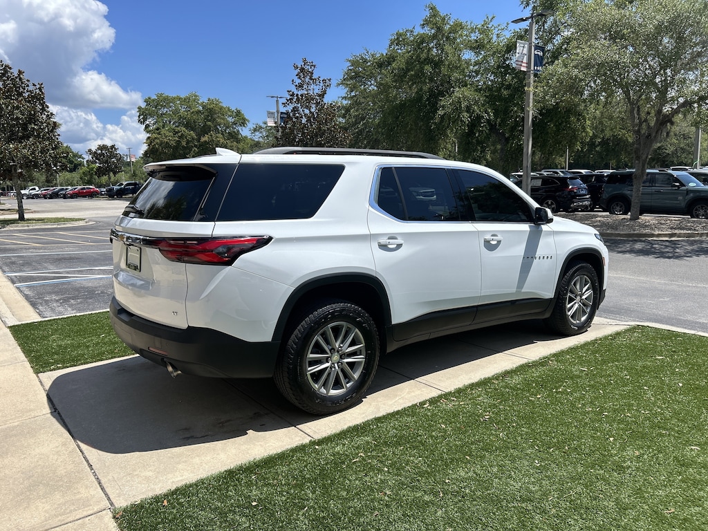 Used 2022 Chevrolet Traverse LT Leather SUV